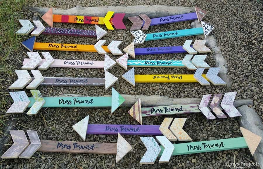DIY wood arrow makes a fun project for craft night. We made these at girls camp and they were so fun! Free plans and tutorial.